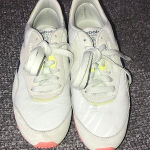 Reebok women shoes
